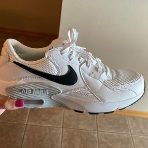 Nike Air Max tennis shoes. Size 9 but fit more like 8-8.5. Only worn a few times